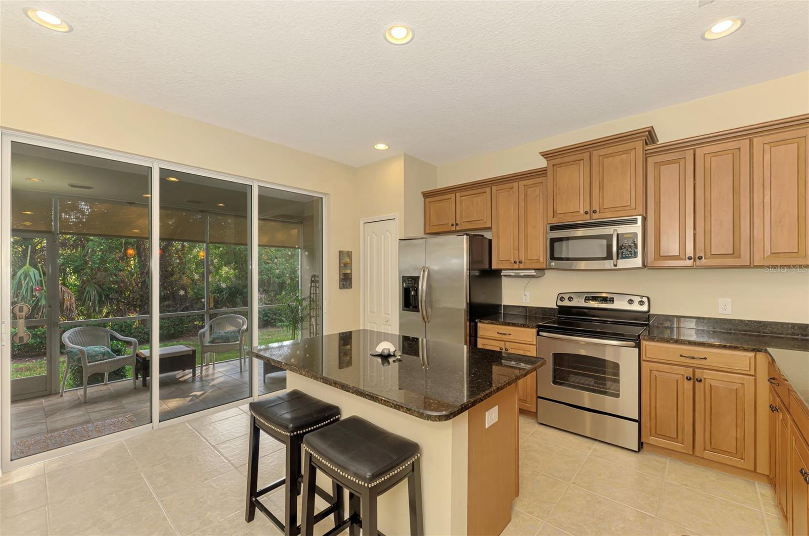 ARLINGTON COVE - Residential