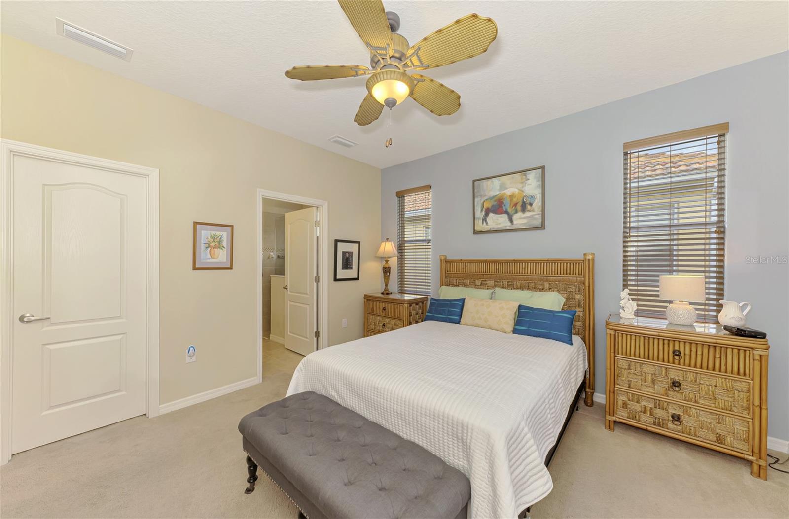 ARLINGTON COVE - Residential