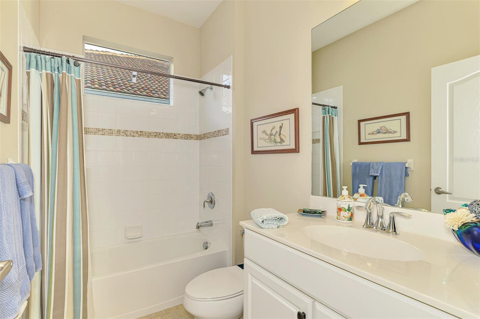 ARLINGTON COVE - Residential