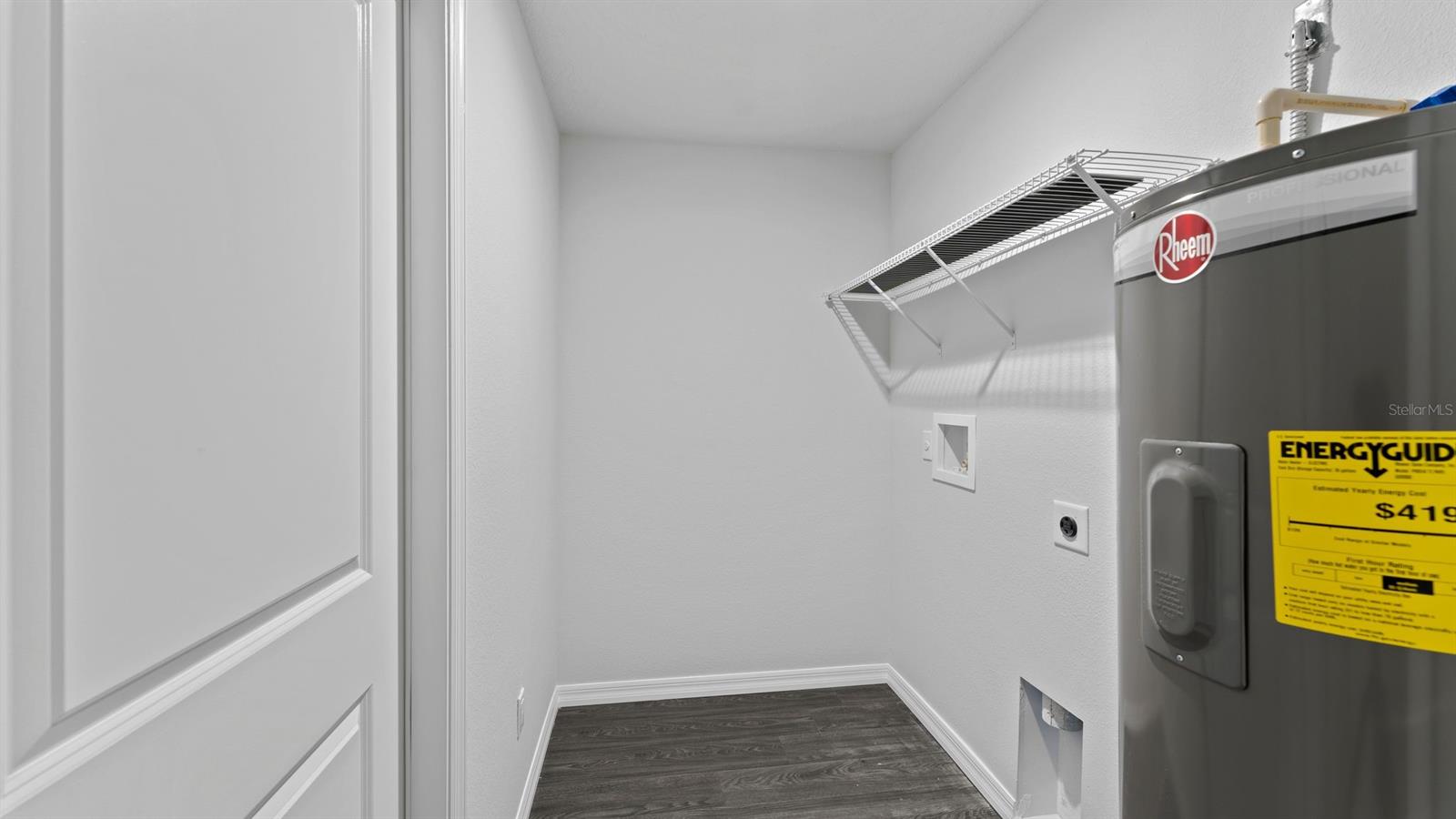 Tuscany Villas - Residential