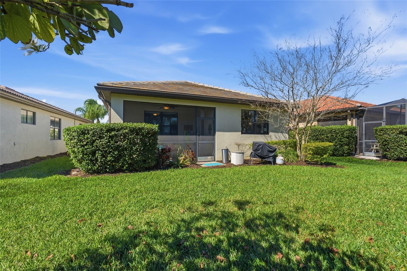 ISLANDWALK AT THE WEST VILLAGE - Residential