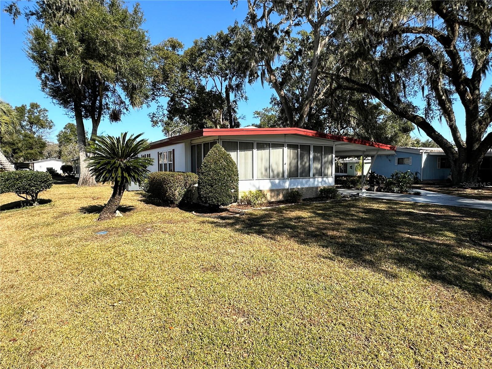1 S BOBWHITE ROAD