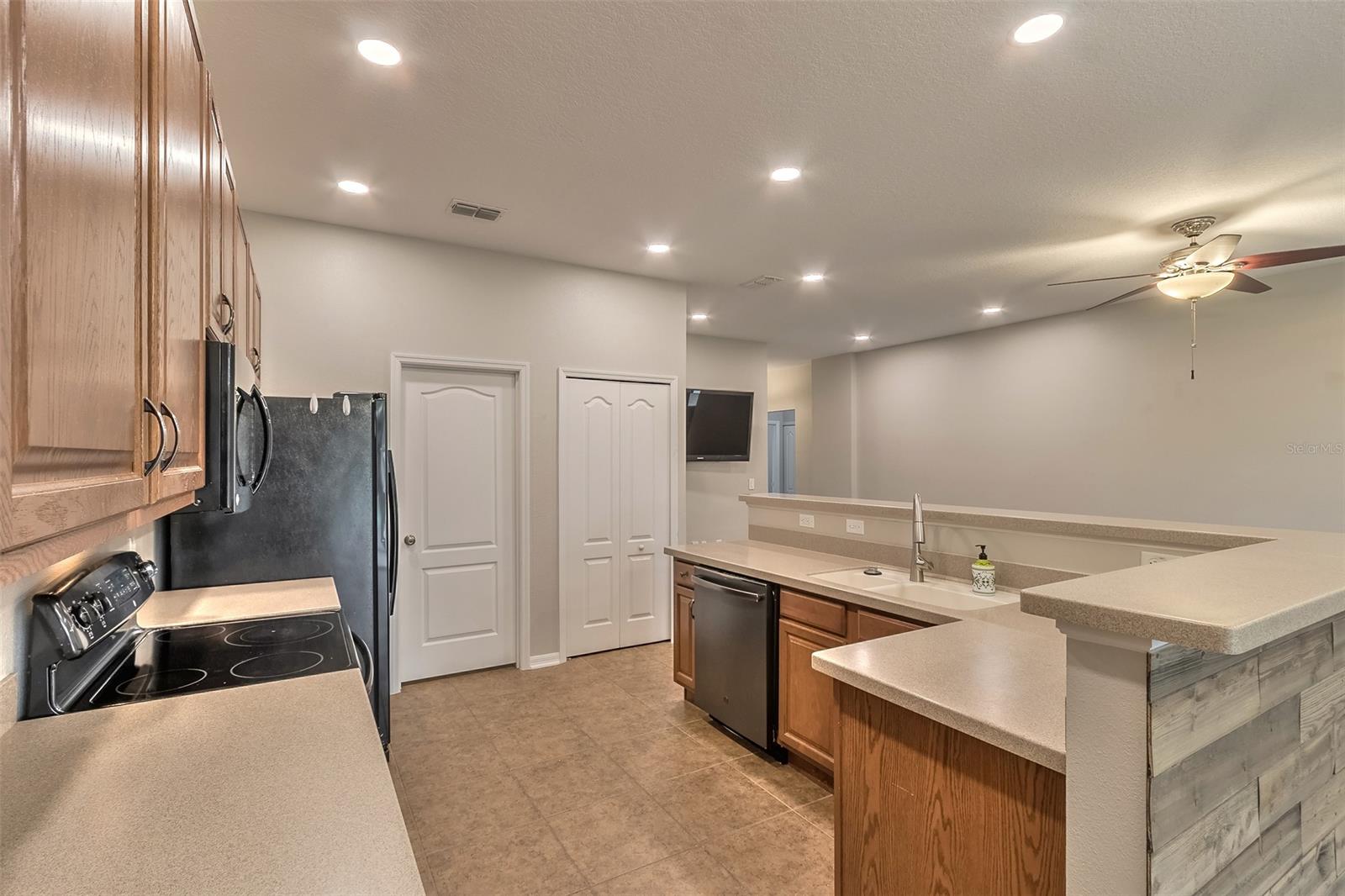 Sunset Cove Ph 03 - Residential Lease