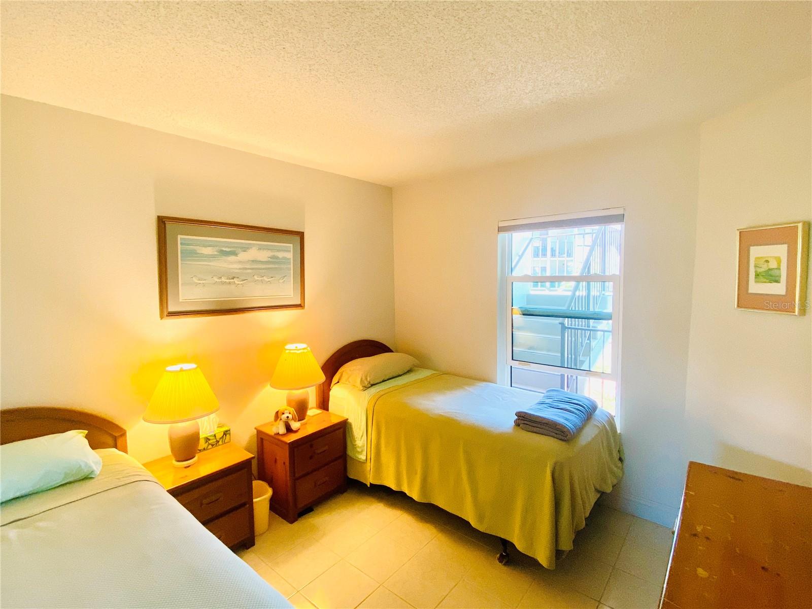 WANDER RESIDENCES OF TIERRA VERDE - Residential Lease