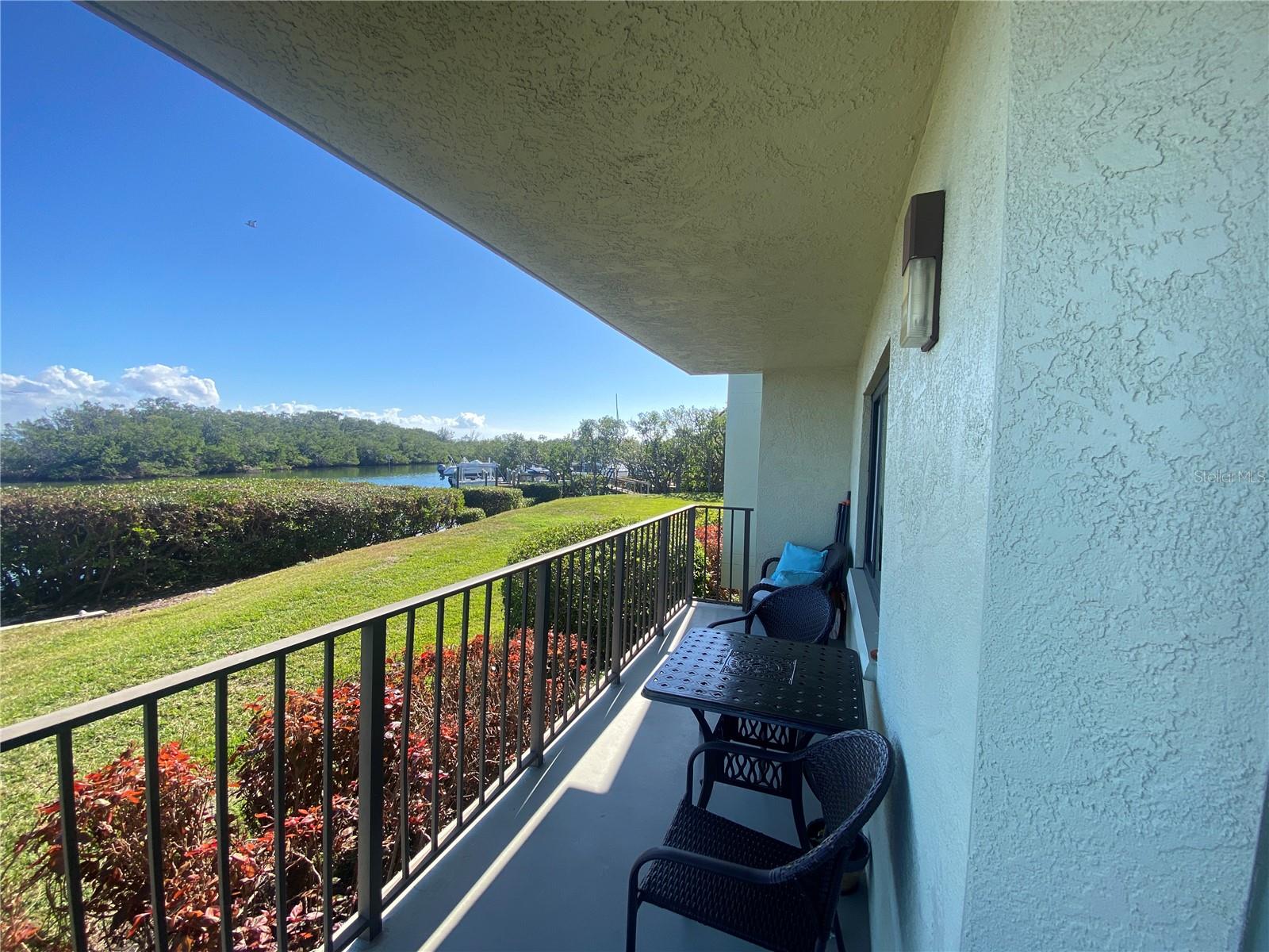 WANDER RESIDENCES OF TIERRA VERDE - Residential Lease