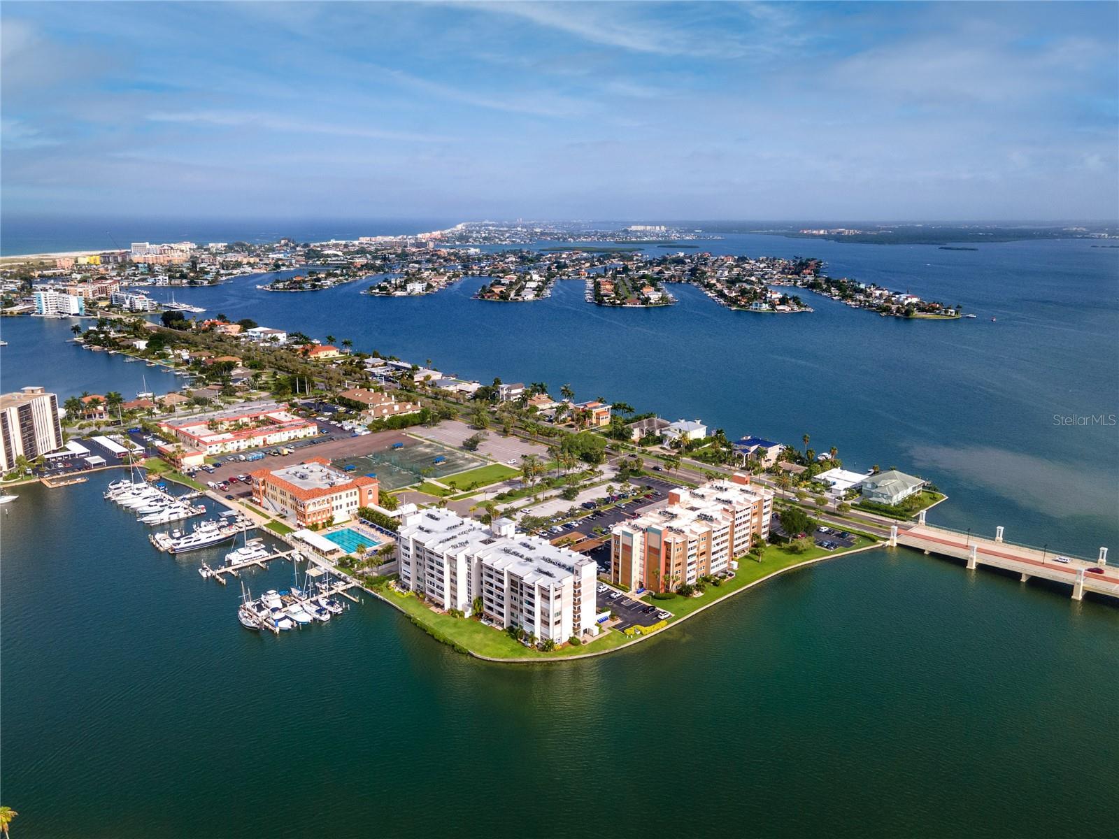 TREASURE ISLAND TENNIS & YACHT CLUB - Residential Lease