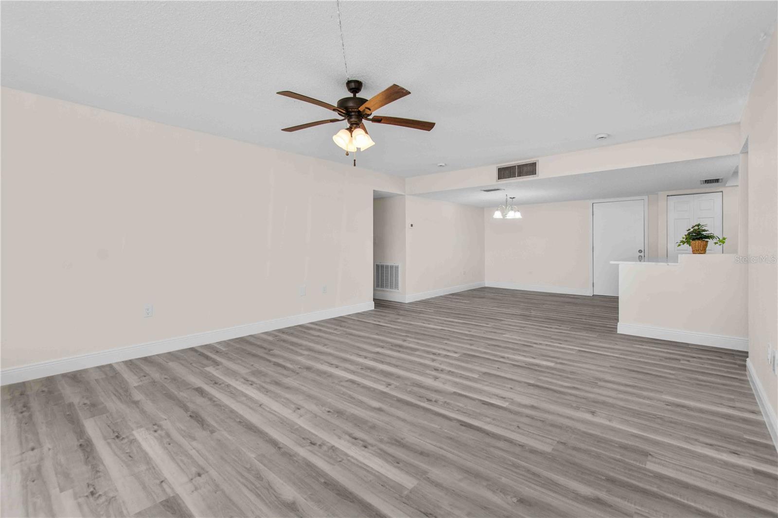 TREASURE ISLAND TENNIS & YACHT CLUB - Residential Lease