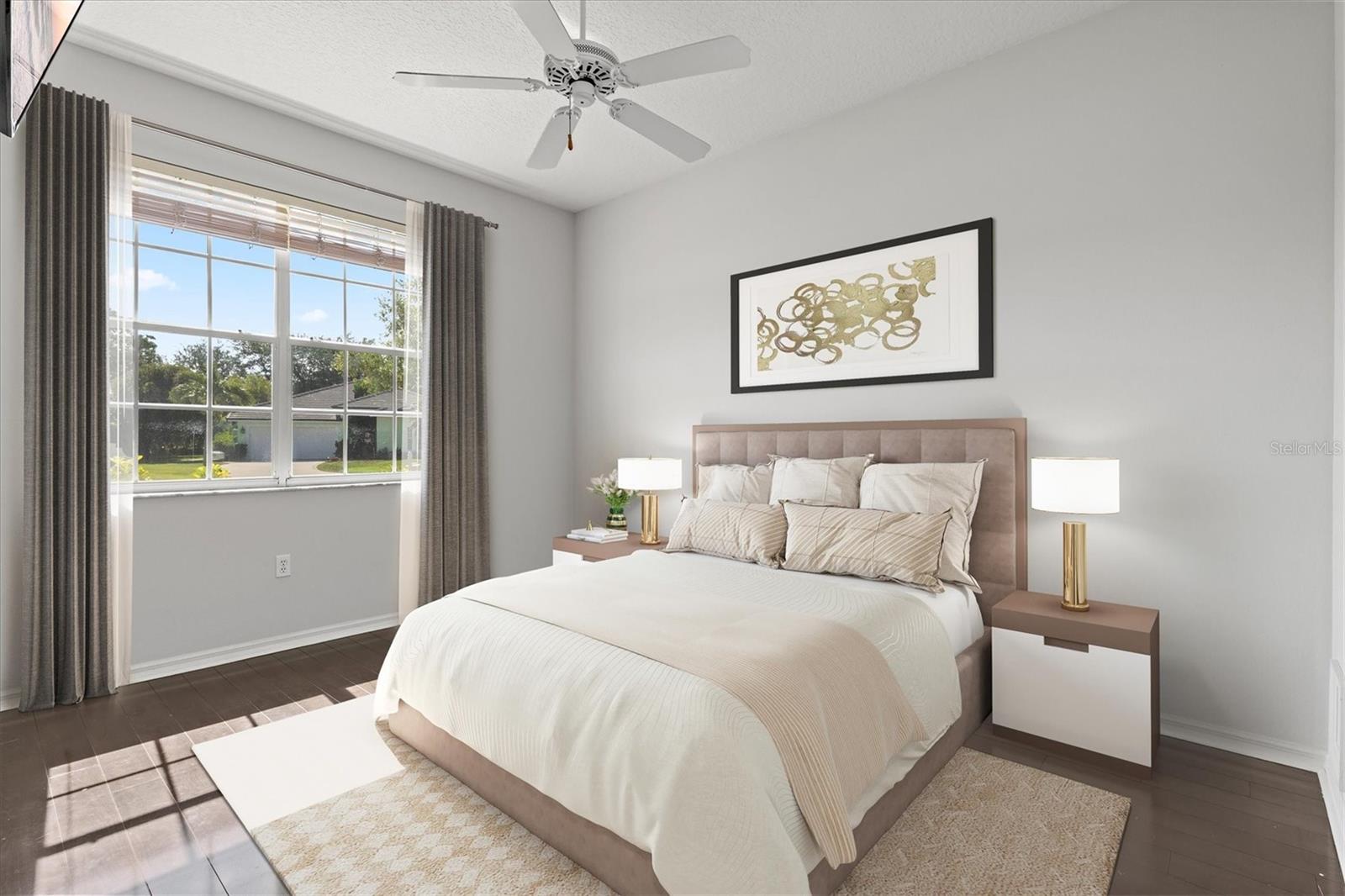 HUNTINGTON POINTE - Residential