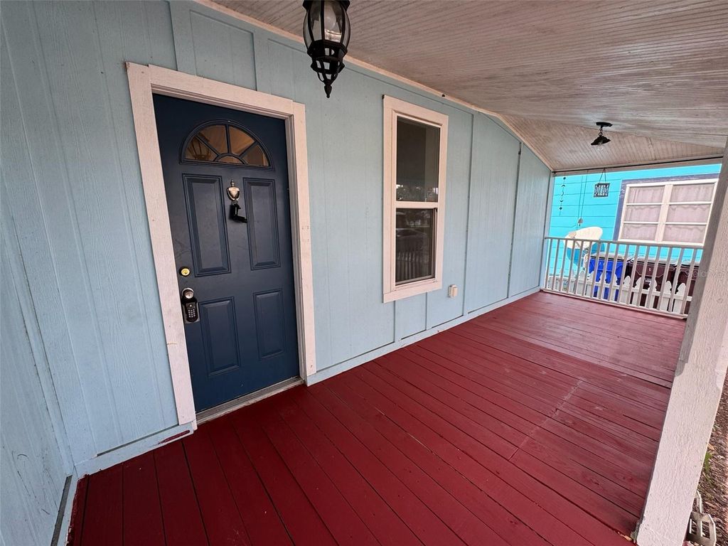 Photo of 714 Florida Avenue, Saint Cloud, FL 34769 (MLS # O6366364)