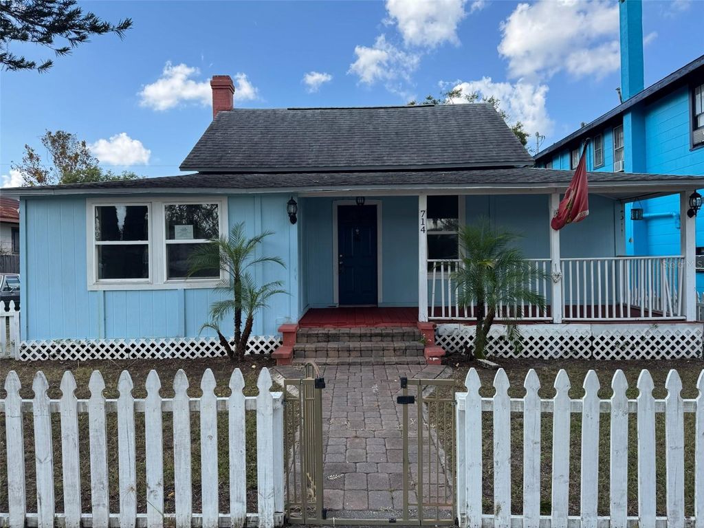 Photo of 714 Florida Avenue, Saint Cloud, FL 34769 (MLS # O6366364)