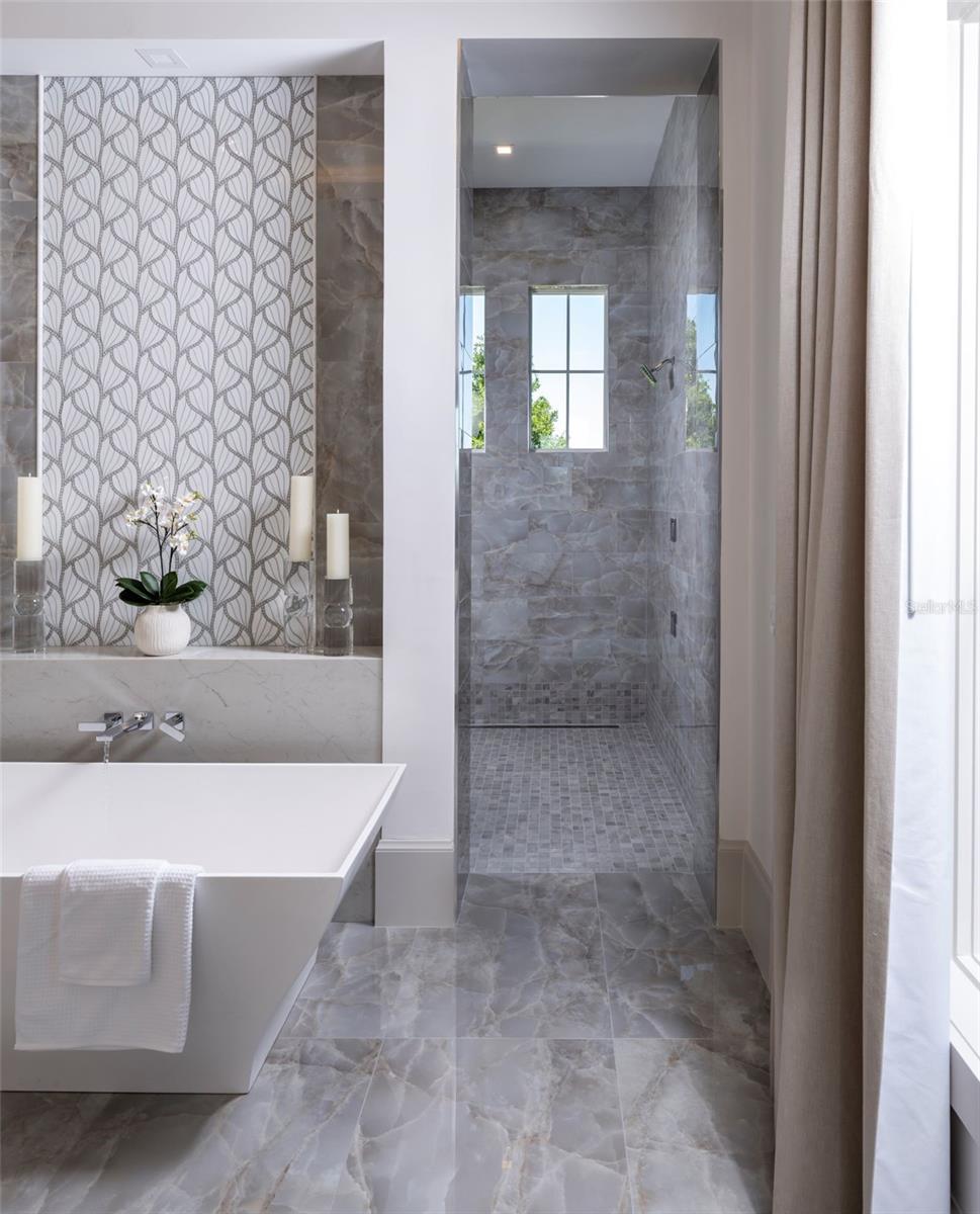 LAKE CLUB PH II - Residential