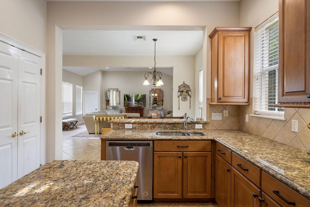 KEENES POINTE UNIT 9 - Residential Lease