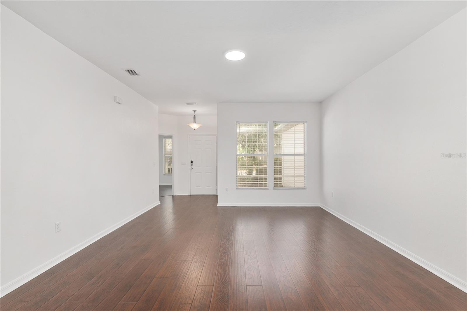 LONG LEAF - Residential