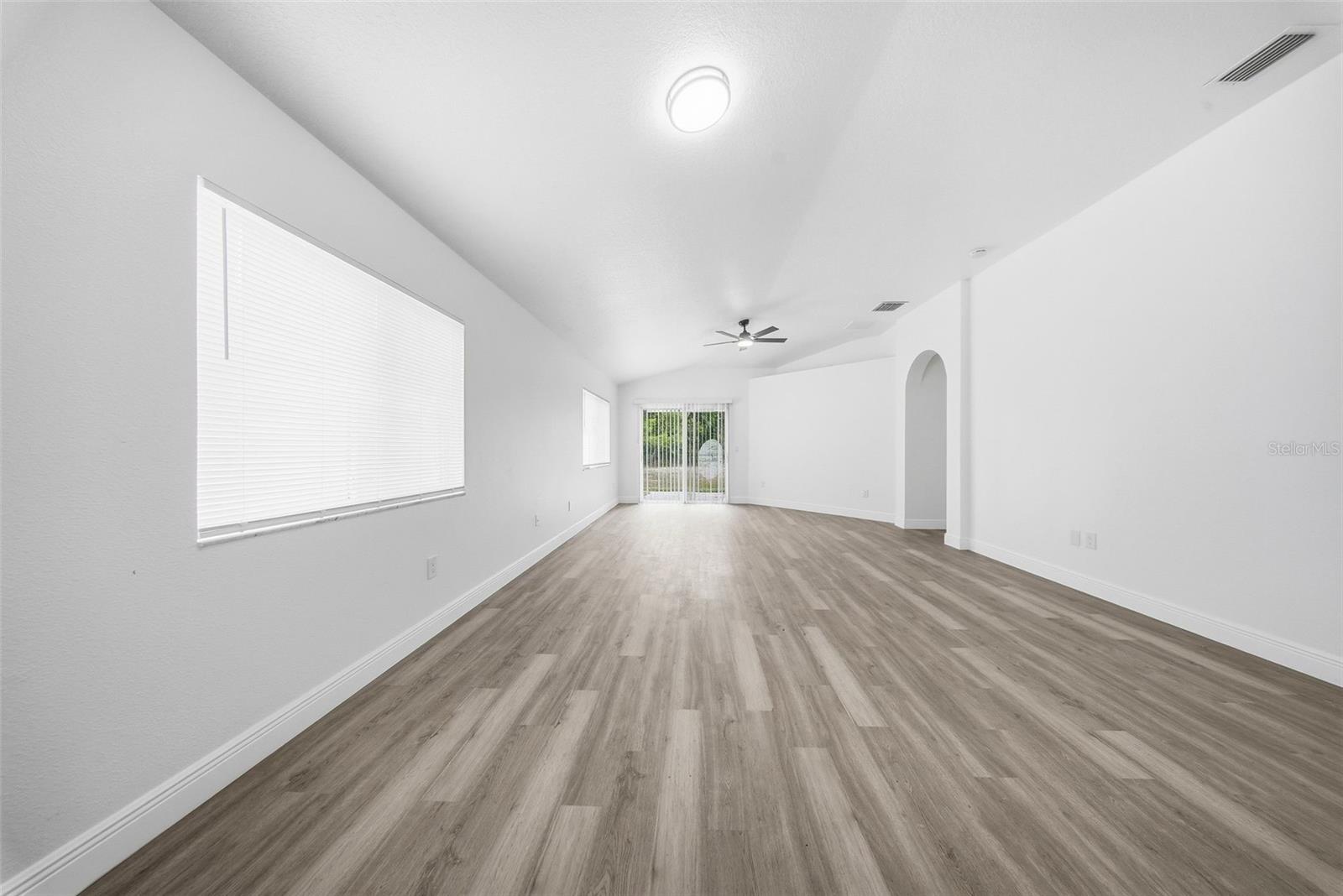 COUNTRY HILLS EAST UNIT FIVE - Residential
