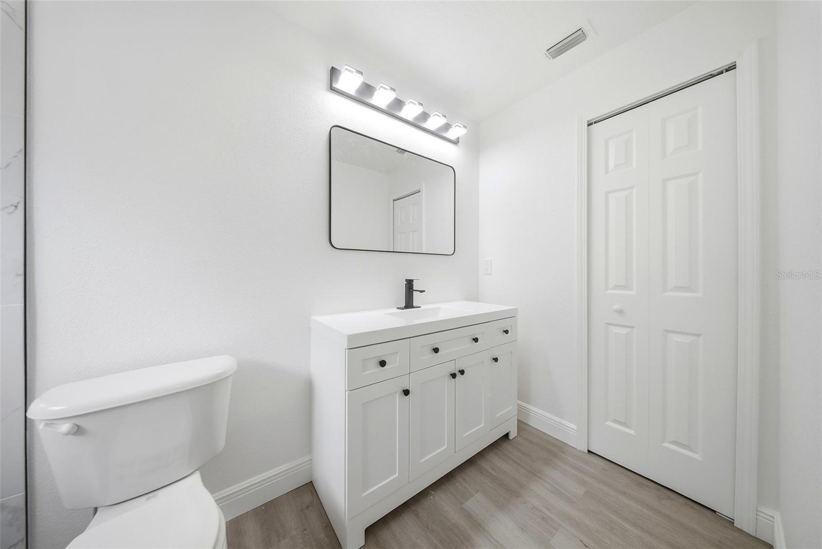 COUNTRY HILLS EAST UNIT FIVE - Residential