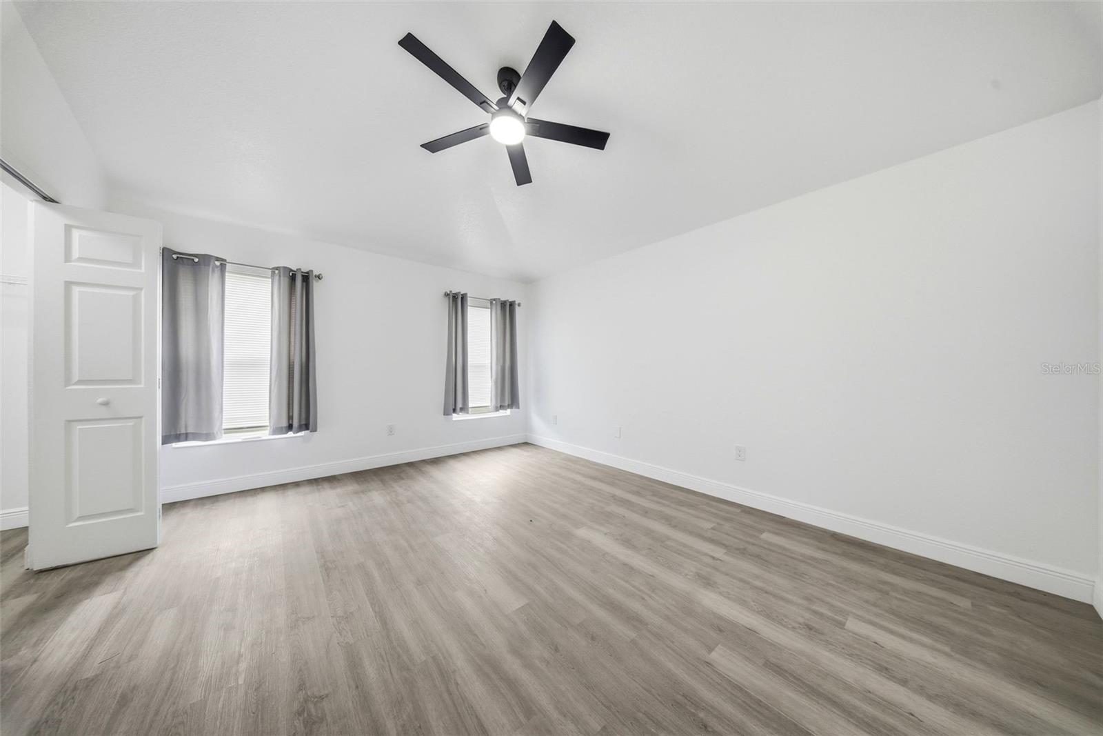 COUNTRY HILLS EAST UNIT FIVE - Residential