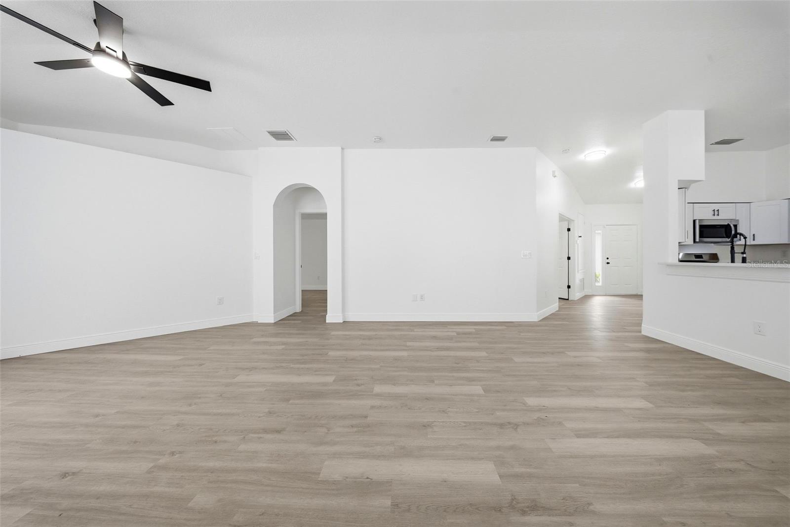 COUNTRY HILLS EAST UNIT FIVE - Residential