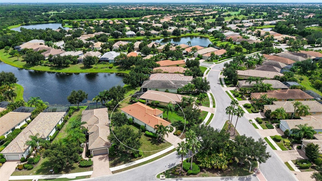 Photo of 7159 Westhill Court, Lakewood Ranch, FL 34202 (MLS # A4706496)