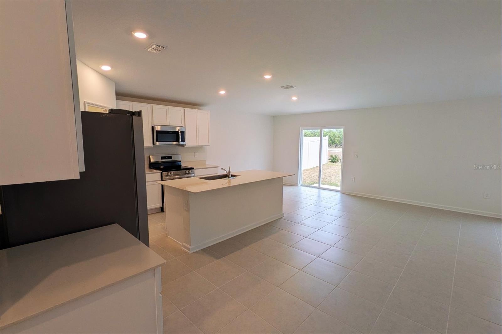 HUNT CLUB/LK WALES PH 1 - Residential Lease