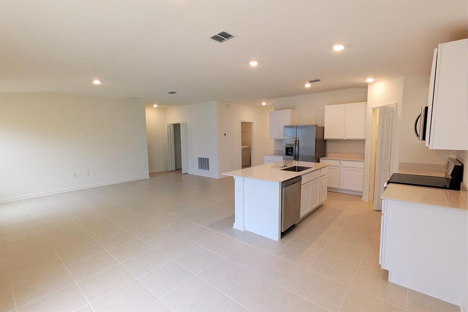 HUNT CLUB/LK WALES PH 1 - Residential Lease