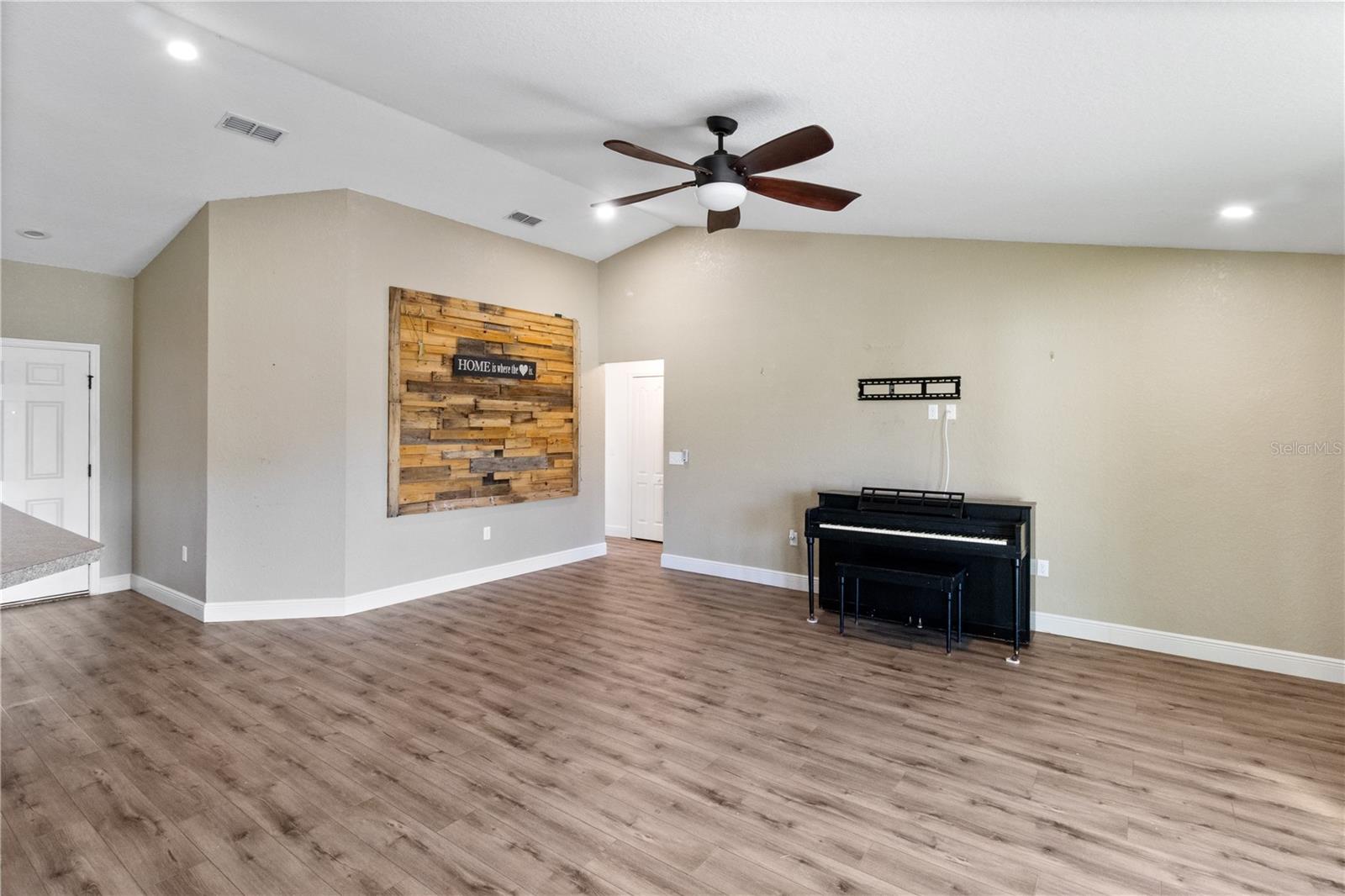 MAGNOLIA PRESERVE PHASE TWO - Residential