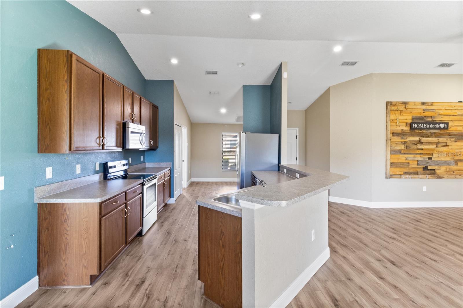 MAGNOLIA PRESERVE PHASE TWO - Residential