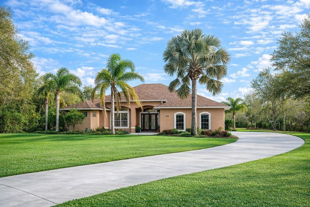 Photo of 1018 Lightfoot Road, Wimauma, FL 33598 (MLS # TB8482693)