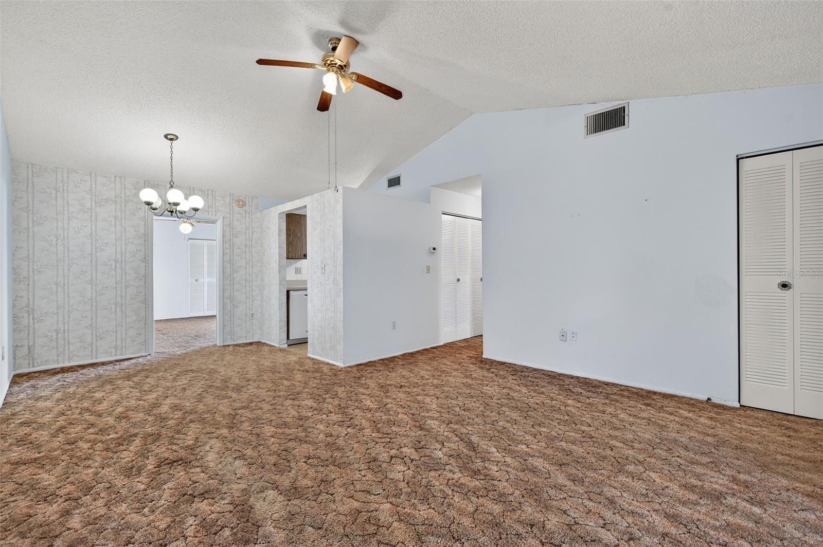 VENICE ESTATES SUB - Residential