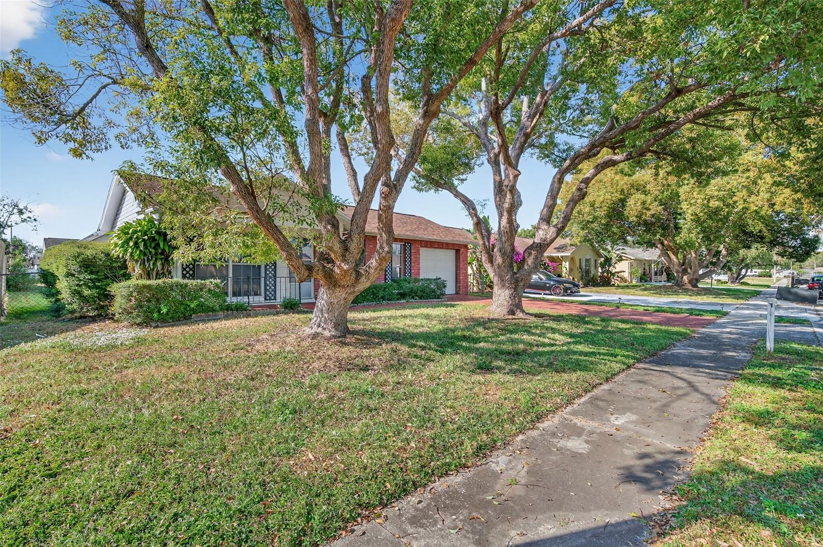 VENICE ESTATES SUB - Residential