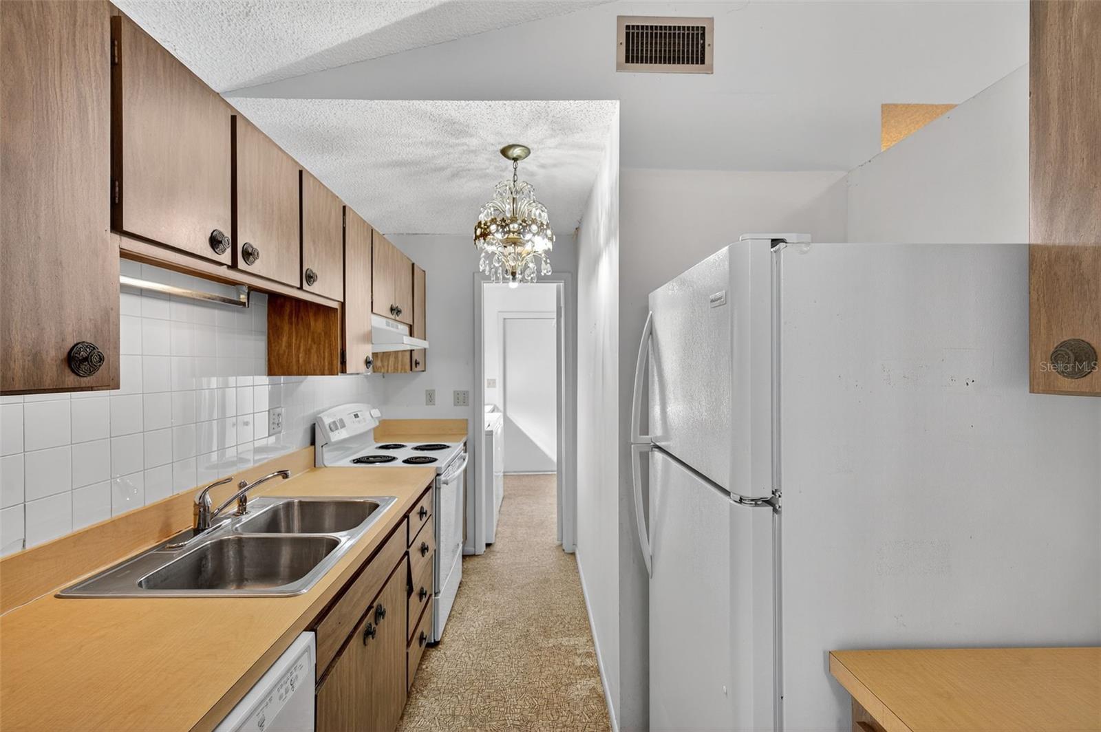 VENICE ESTATES SUB - Residential