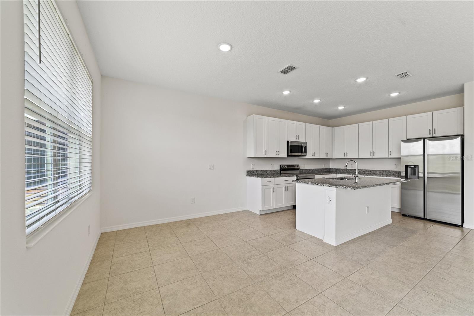 TARPON BAY PH 2 - Residential