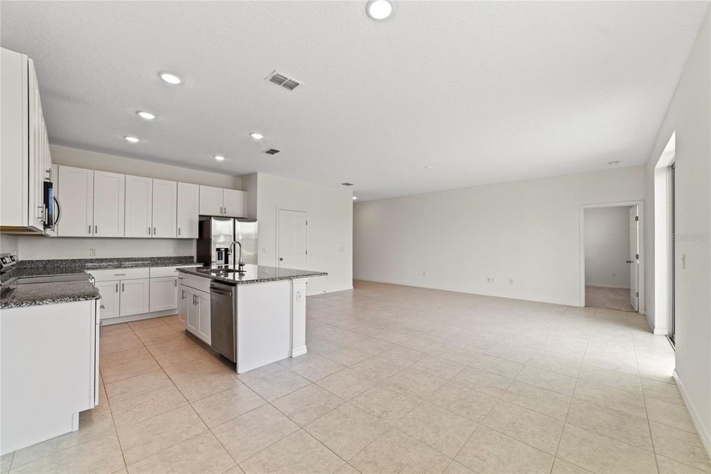 Photo of 662 Fairview Avenue, Haines City, FL 33844 (MLS # O6391766)