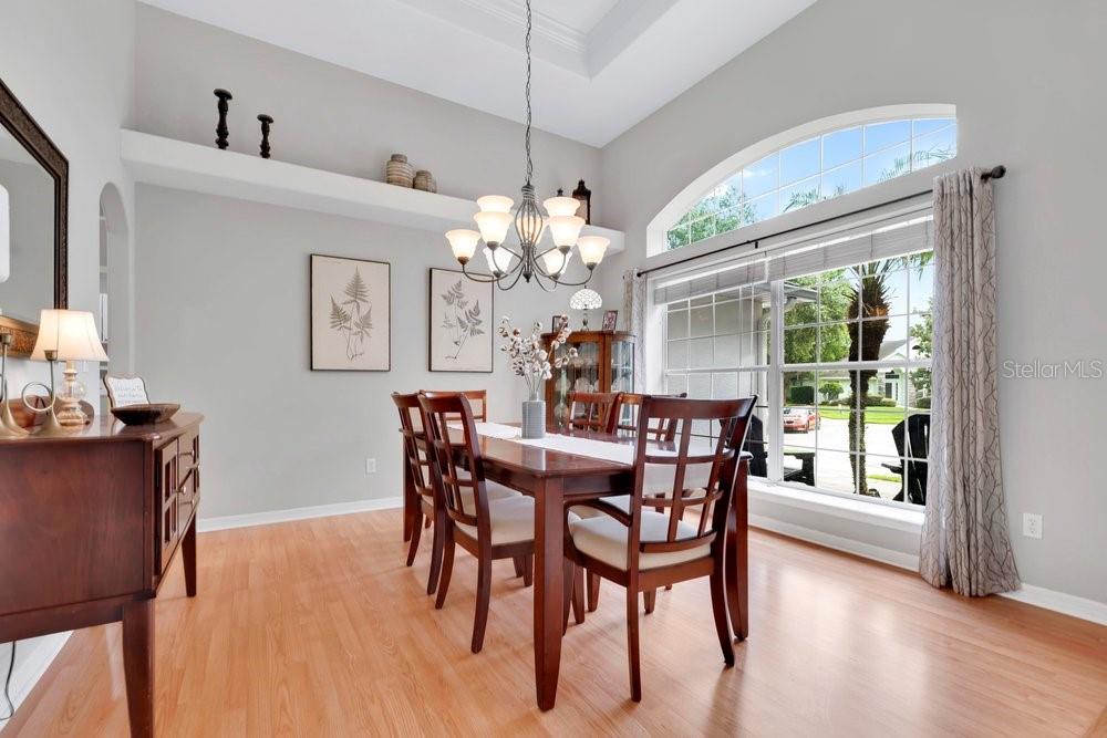557 QUAIL CREST COURT