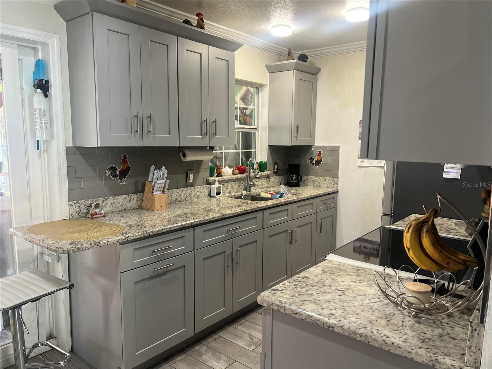 MALIBU GROVES NINTH ADD - Residential