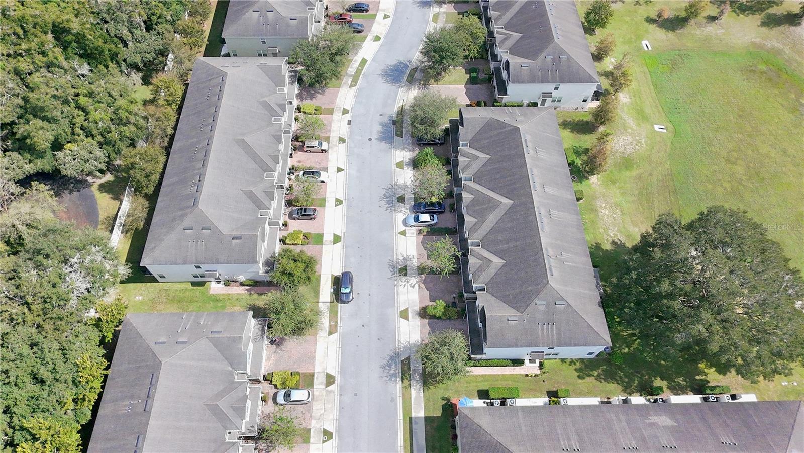 ALOMA TRAILS - Residential