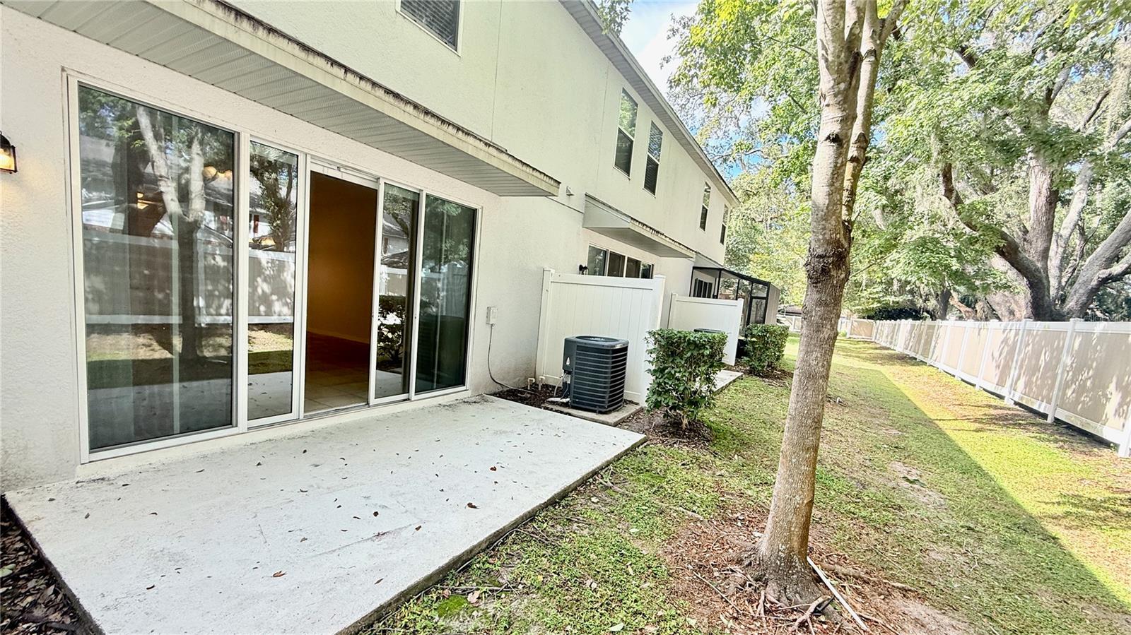 ALOMA TRAILS - Residential