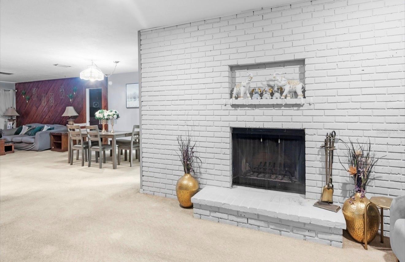 OAKBRIAR - Residential