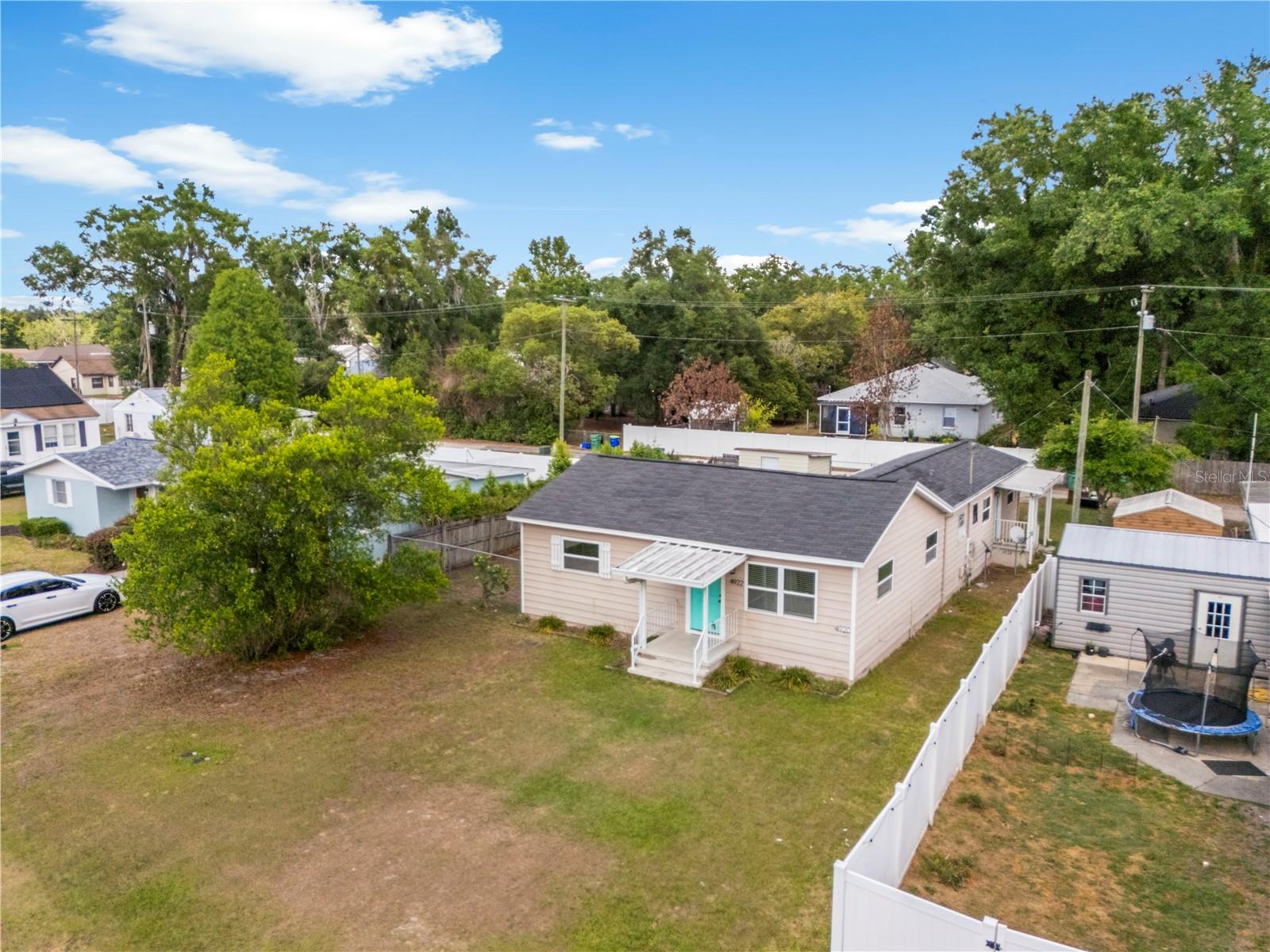 MOORES - Residential