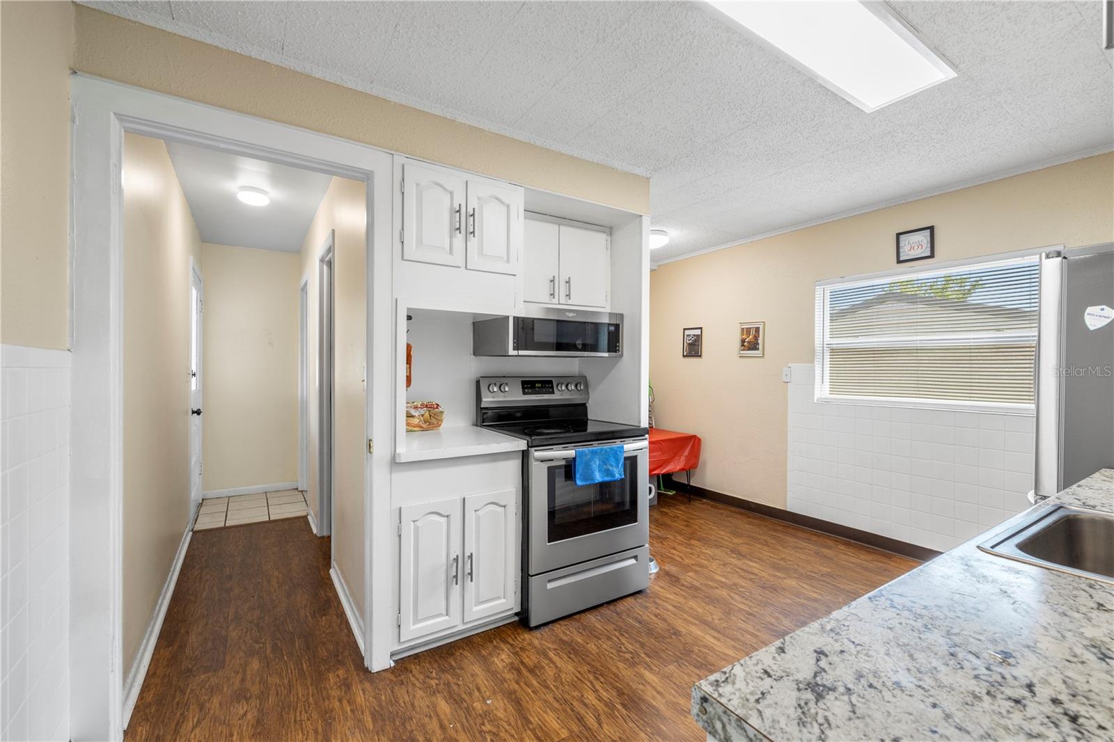 MOORES - Residential