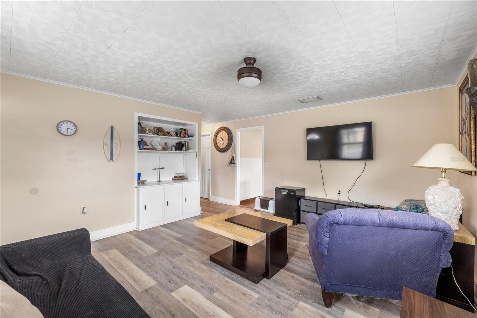MOORES - Residential
