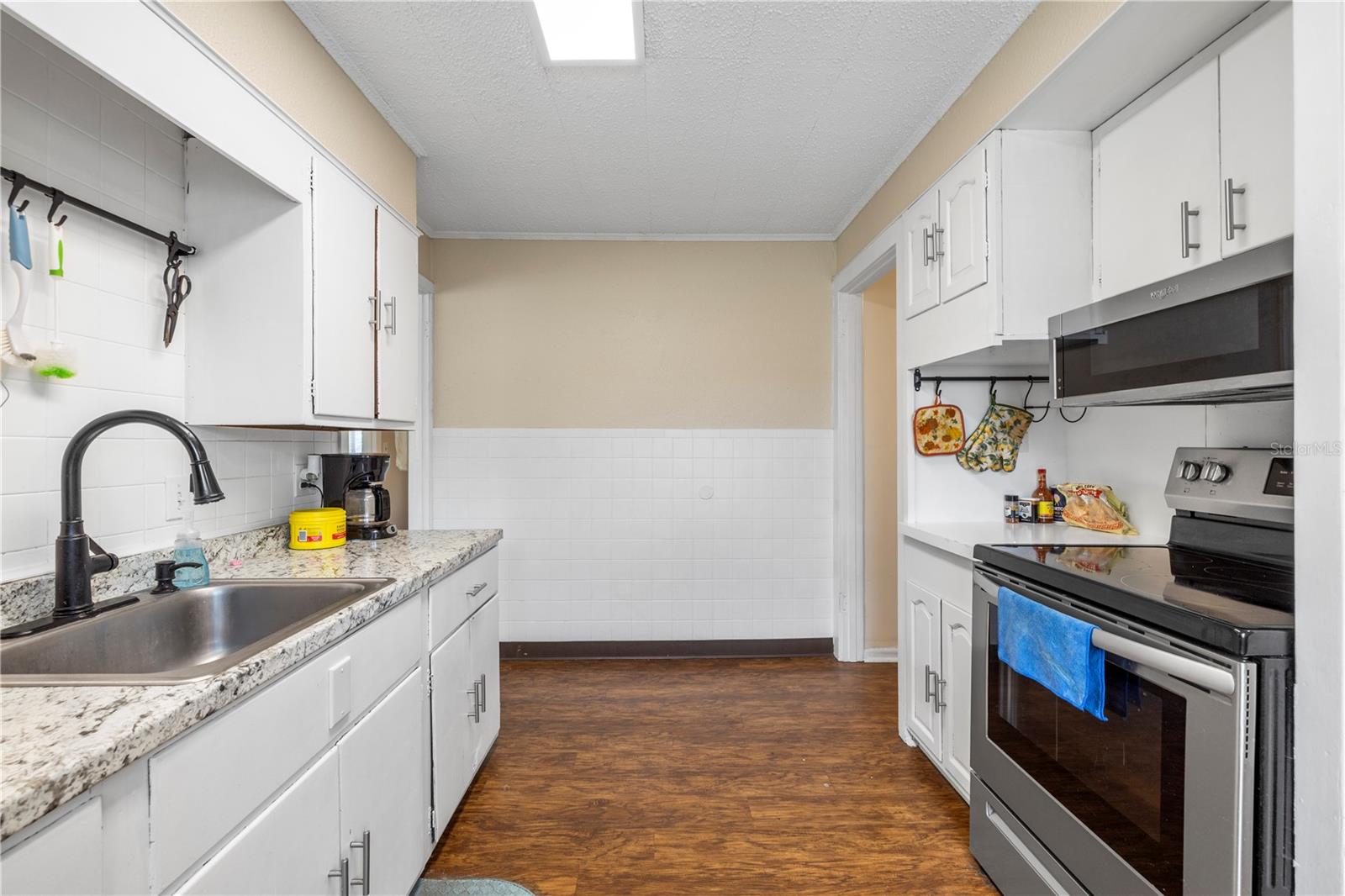MOORES - Residential