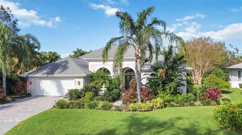 A home in PARRISH