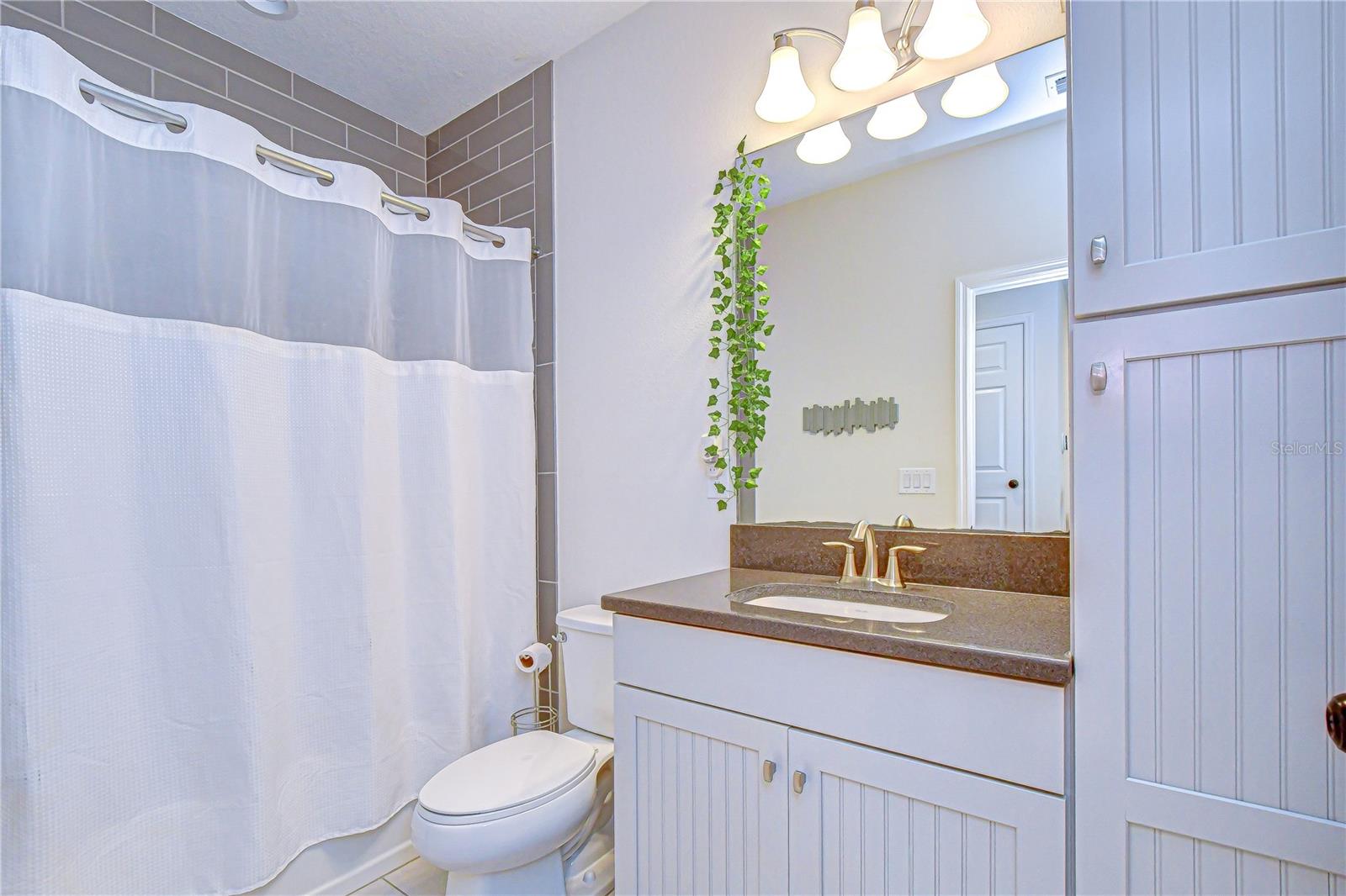 HAWKS FERN - Residential