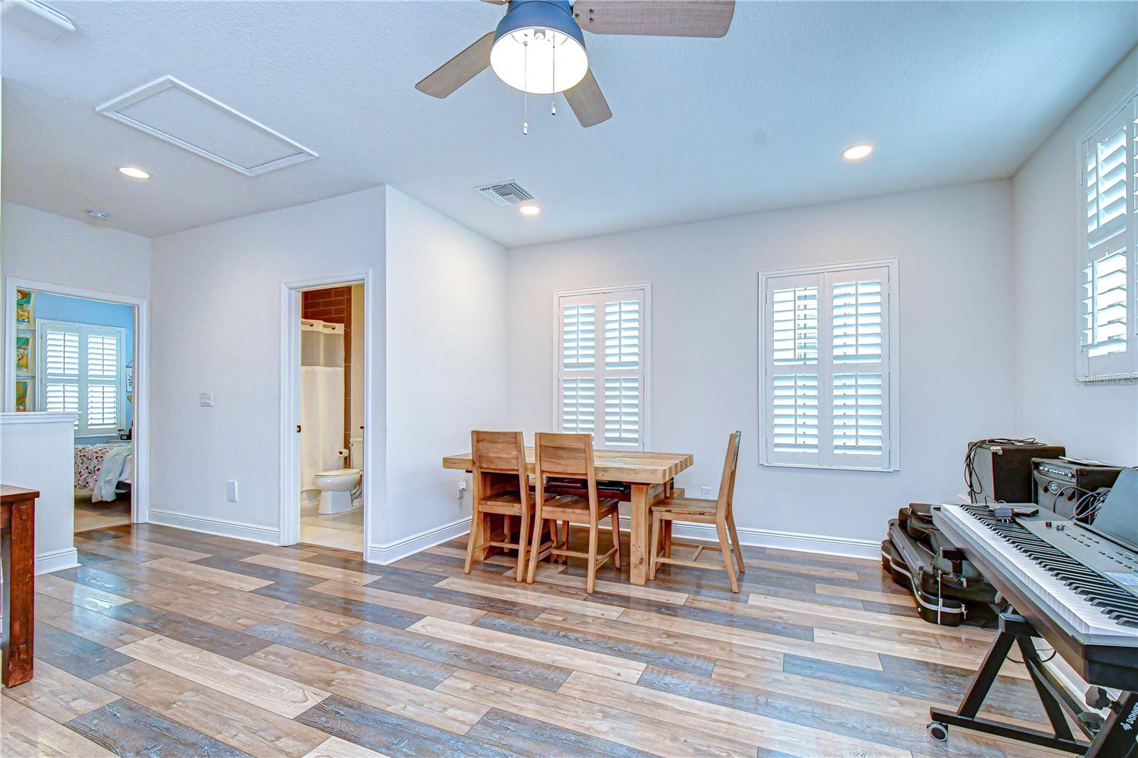 HAWKS FERN - Residential