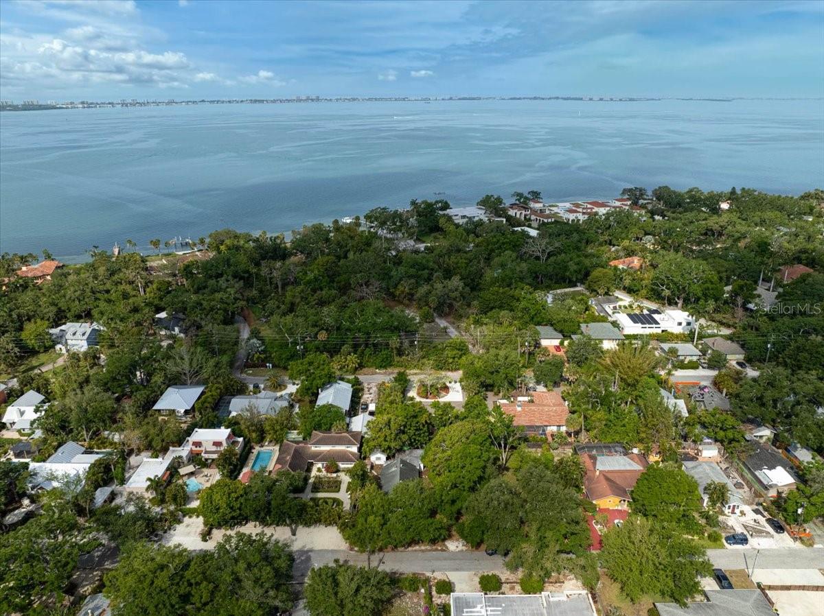 SARASOTA BAY PARK - Residential