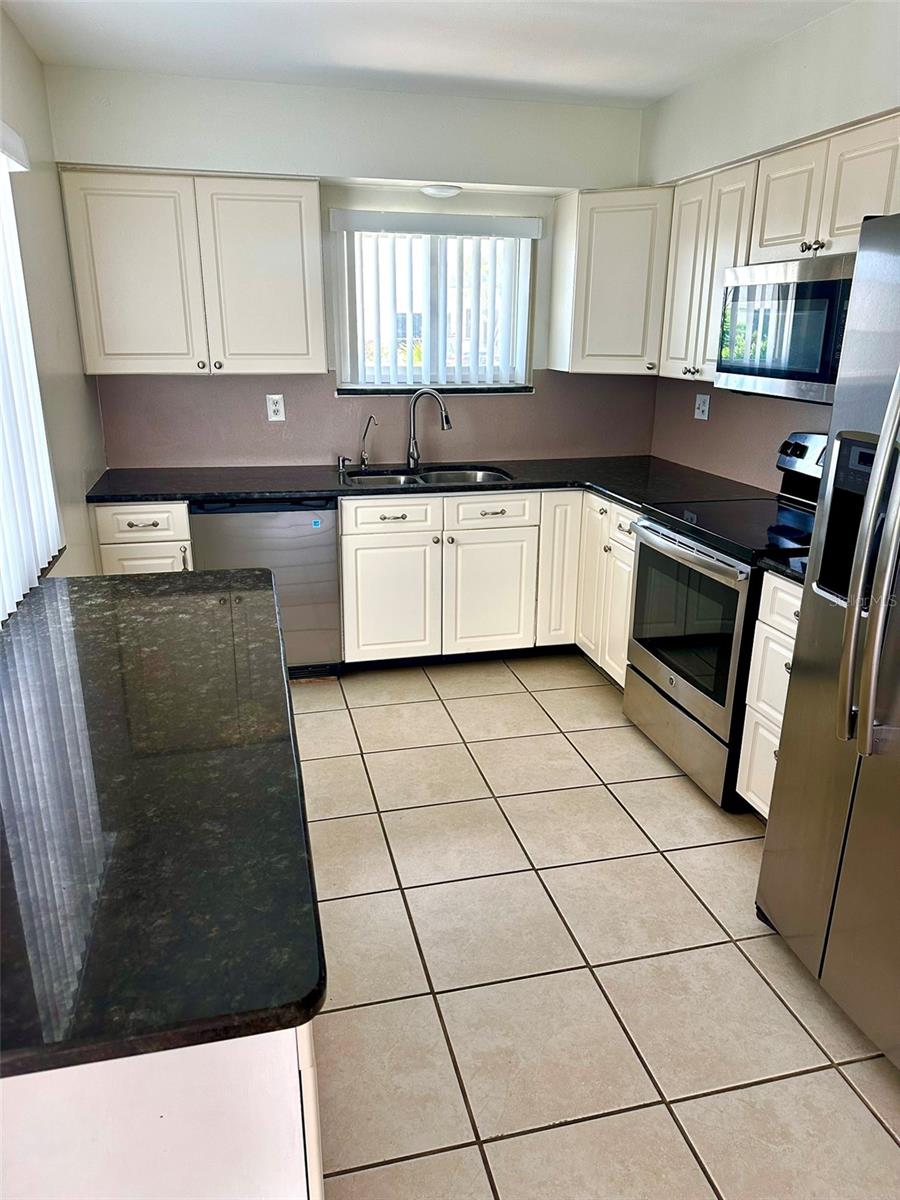 1604 CHEVY CHASE DRIVE