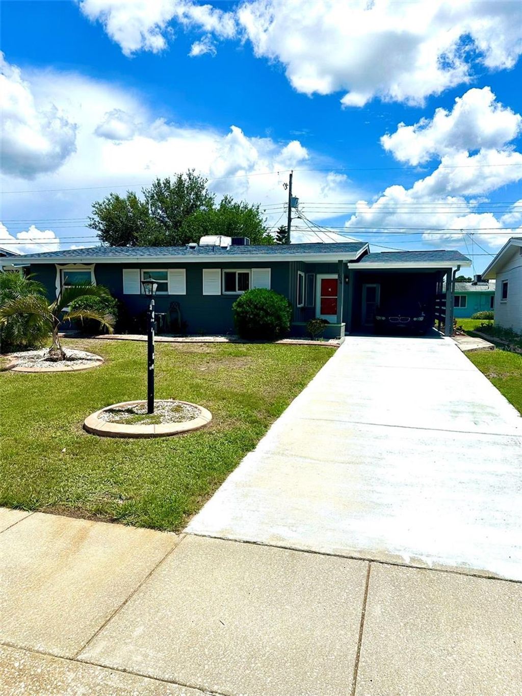 Photo of 1604 Chevy Chase Drive, Sun City Center, FL 33573 (MLS # A4655949)