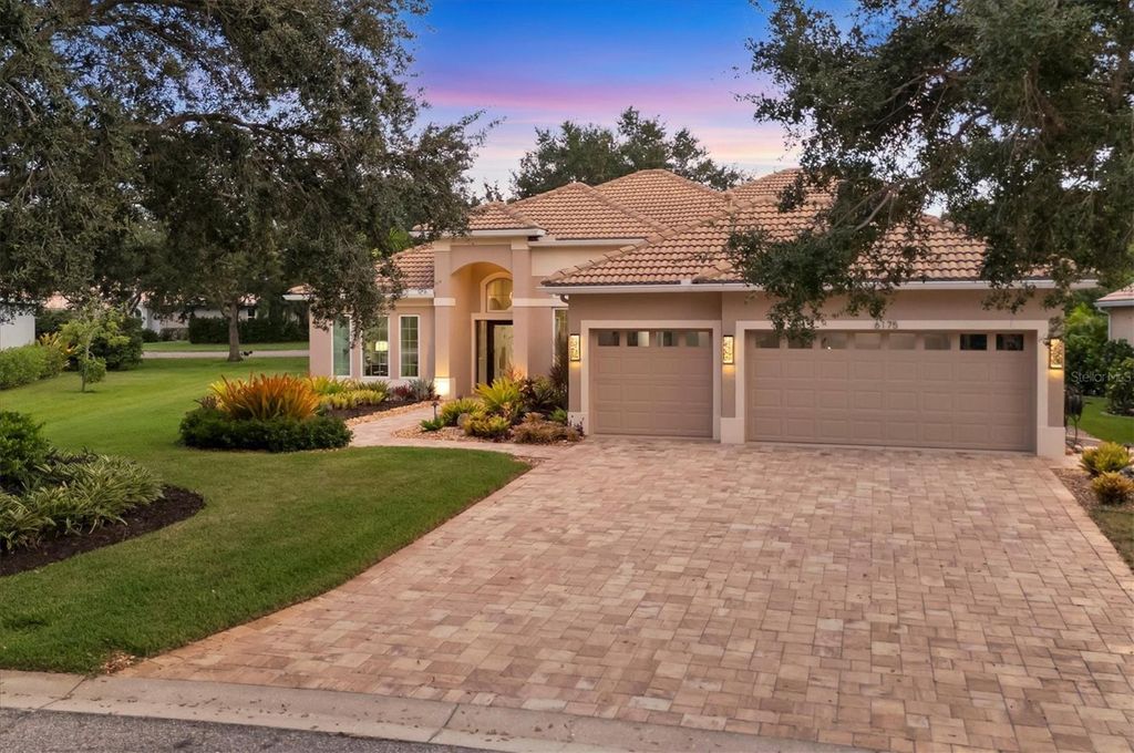 Photo of 6175 Palomino Circle, Bradenton, FL 34201 (MLS # A4666275)