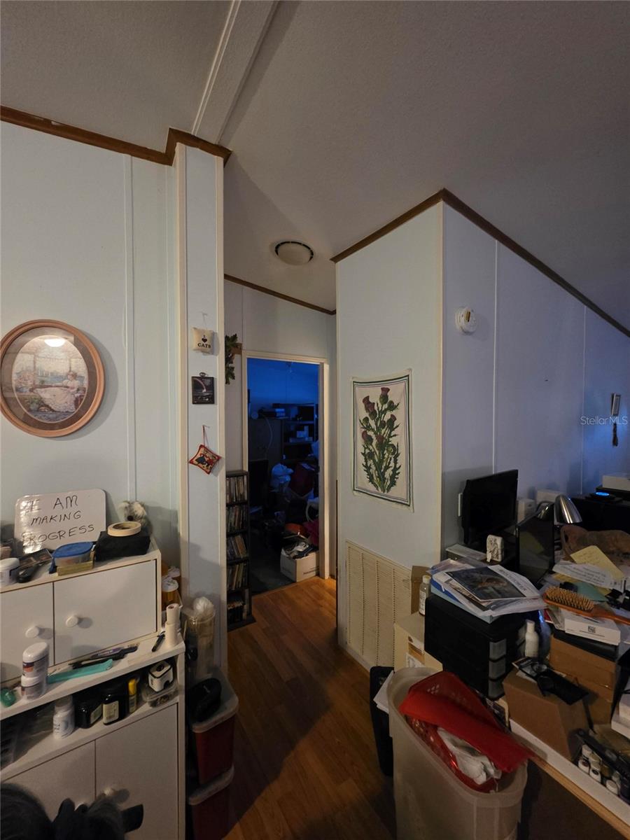 VILLAGE GROVE 01 - Residential