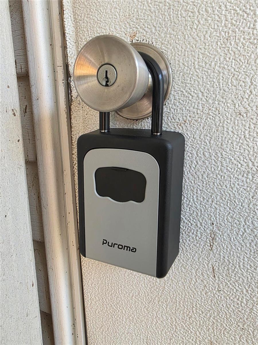 VILLAGE GROVE 01 - Residential